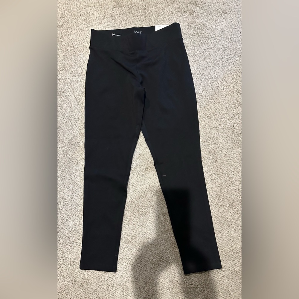Women’s black mid rise leggings